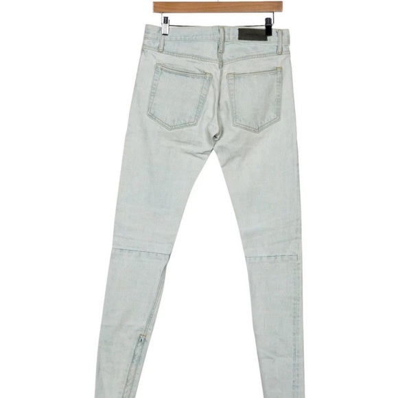 FEAR OF GOD LIGHT BLUE JEANS - Picture 2 of 11